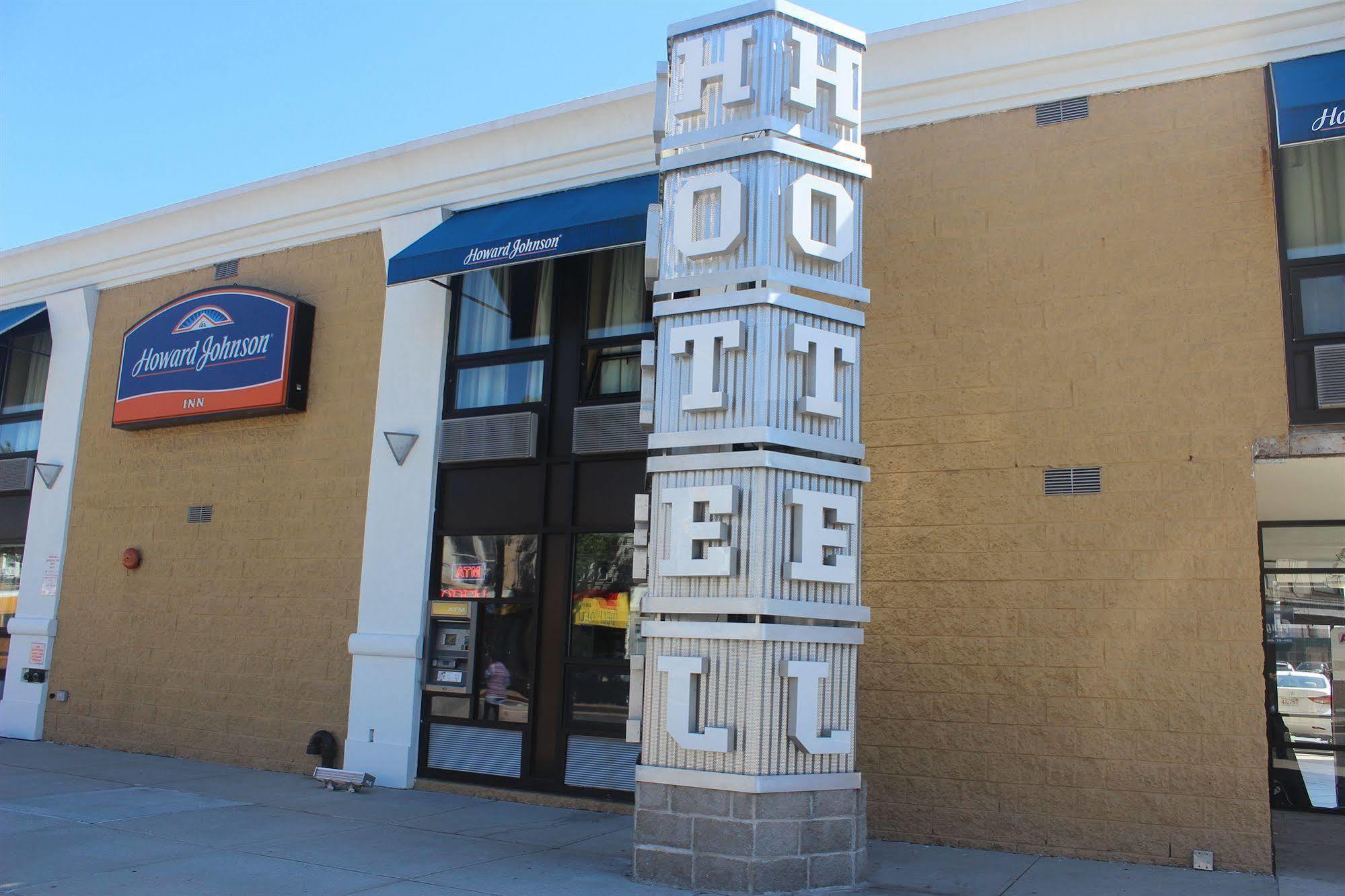 Howard Johnson Queens Village Nova York
